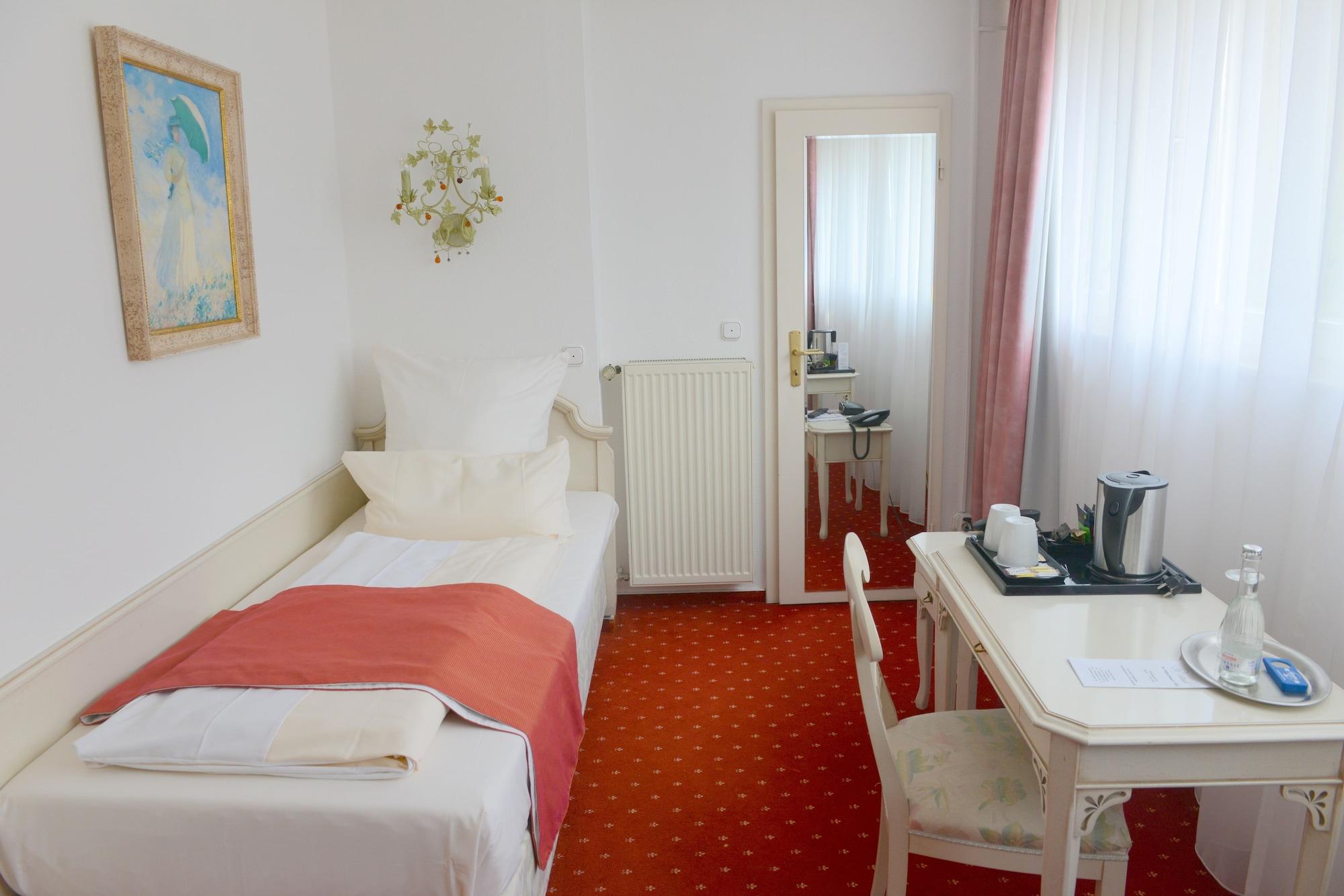 Sure Hotel By Best Western Rhoen Garden Poppenhausen Kültér fotó