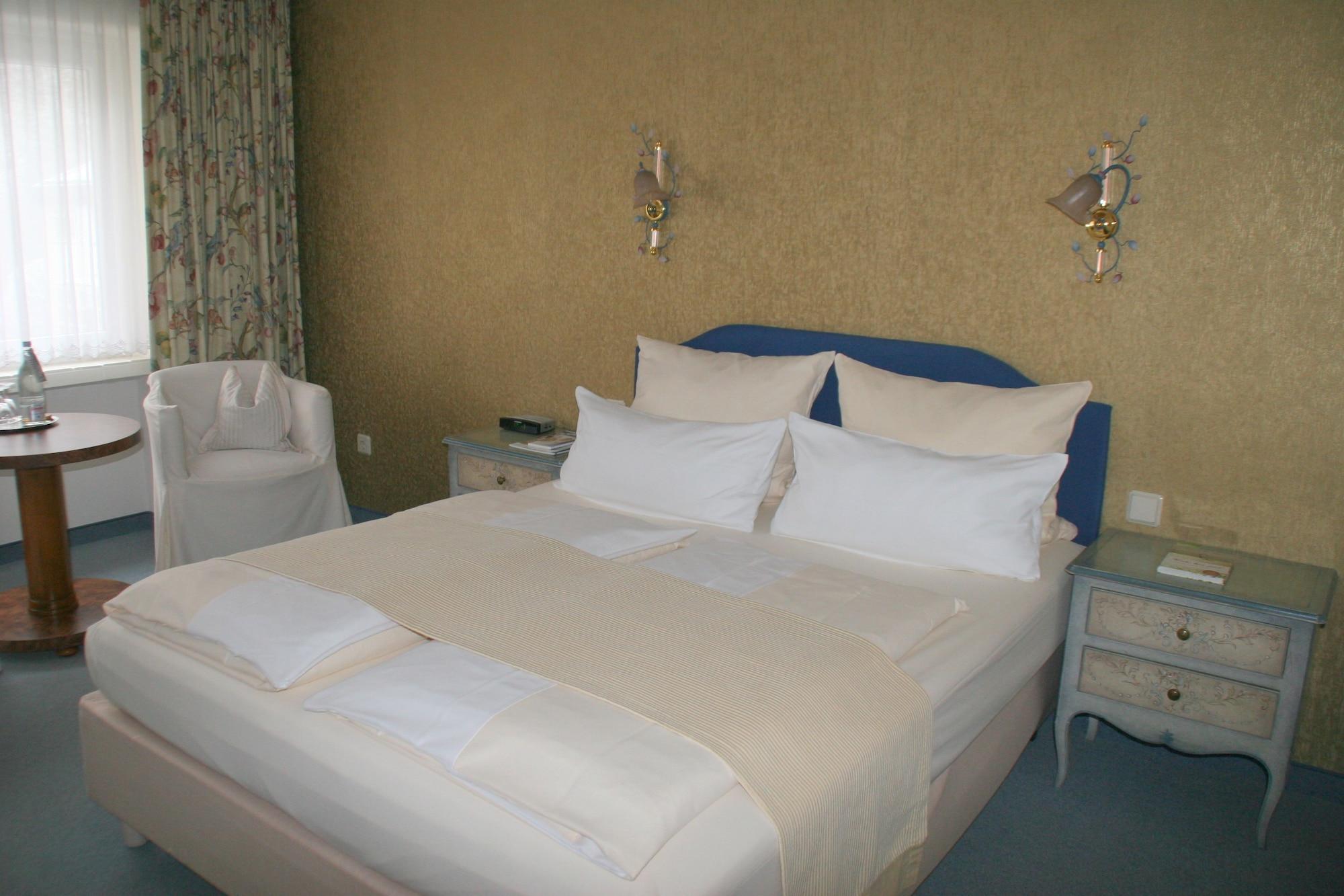 Sure Hotel By Best Western Rhoen Garden Poppenhausen Kültér fotó